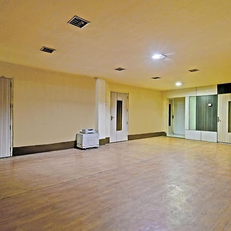 Oyo Flagship Thank You Lodge Nac Dispur Екстериор снимка