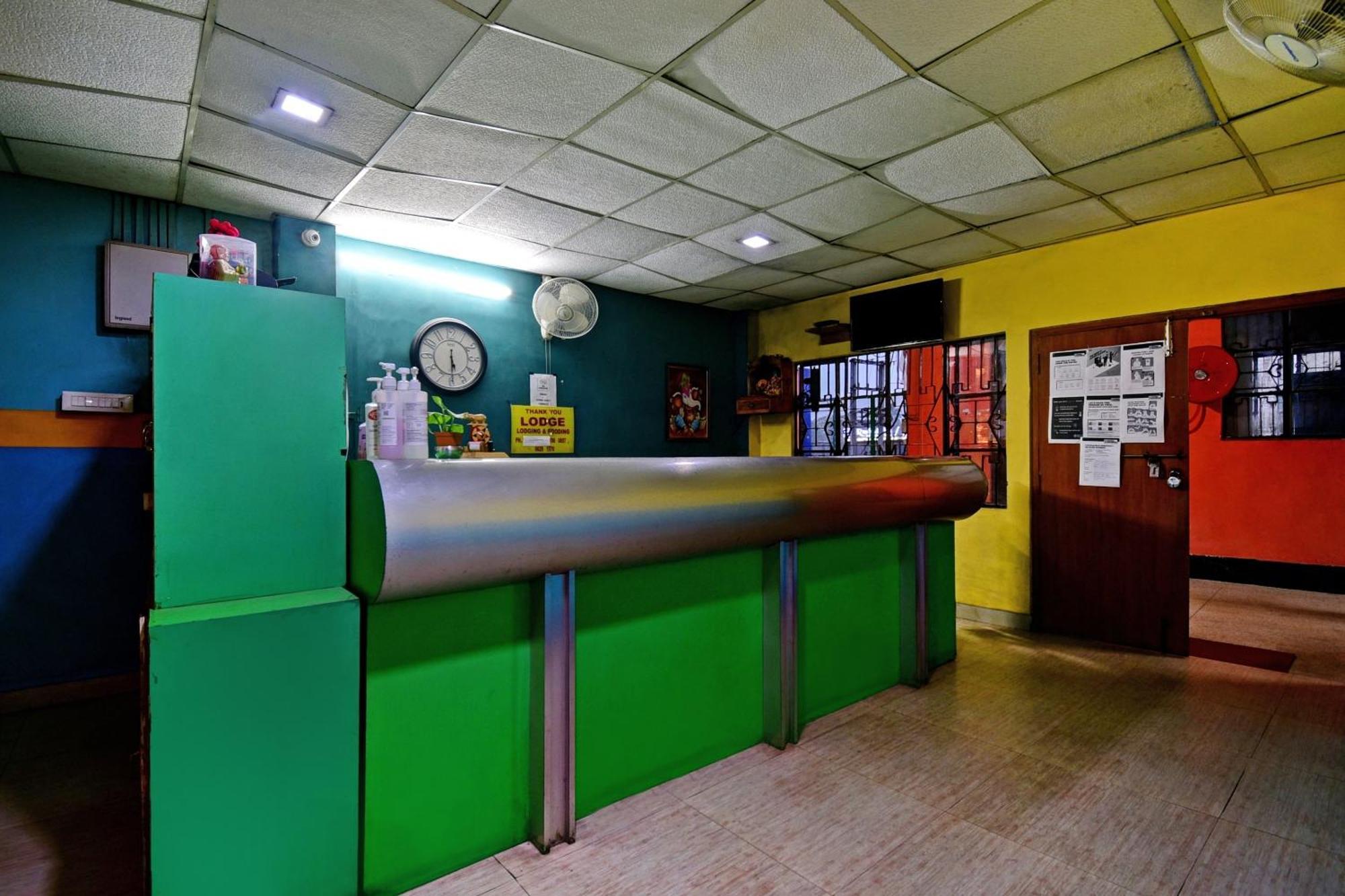Oyo Flagship Thank You Lodge Nac Dispur Екстериор снимка