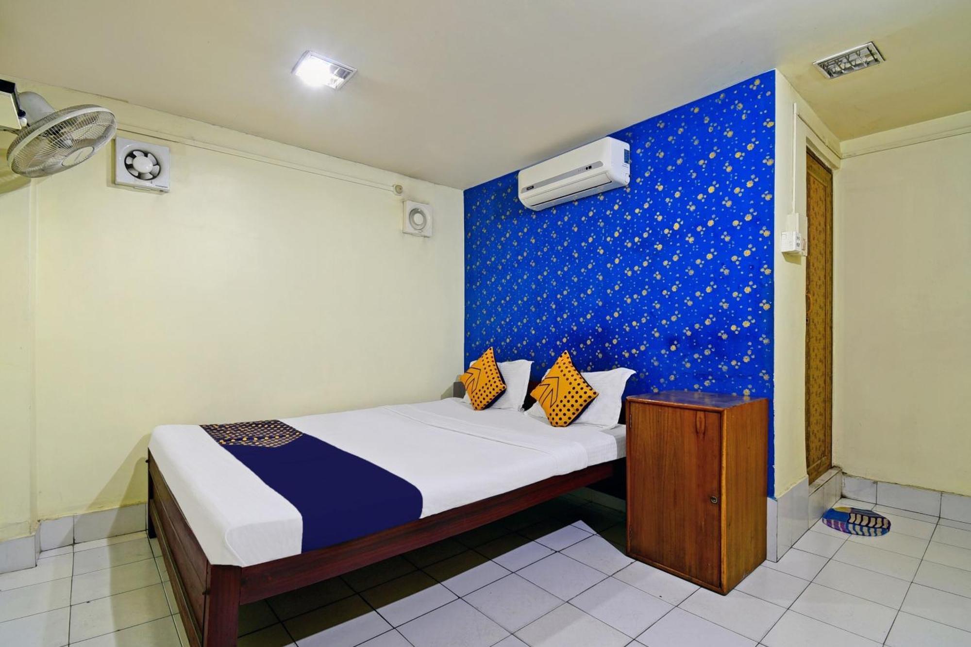 Oyo Flagship Thank You Lodge Nac Dispur Екстериор снимка